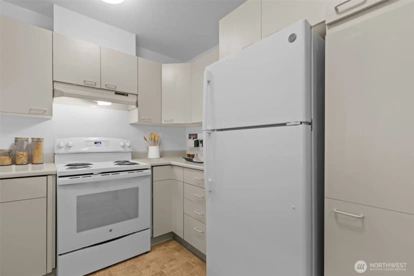 Property photo for 1822 152nd Avenue Ne #e-308, Bellevue photo 11