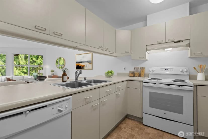 Property photo for 1822 152nd Avenue Ne #e-308, Bellevue photo 10