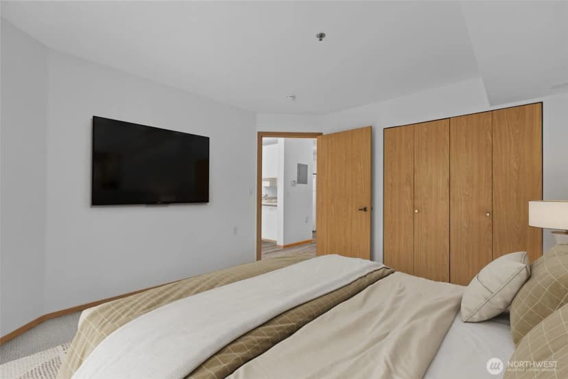 Property photo for 1822 152nd Avenue Ne #e-308, Bellevue photo 16