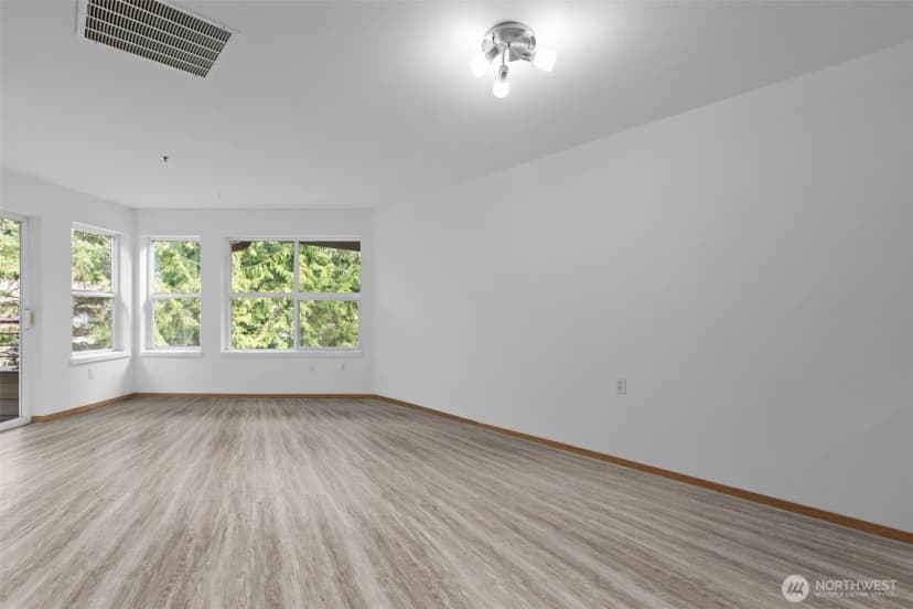 Property photo for 1822 152nd Avenue Ne #e-308, Bellevue photo 33
