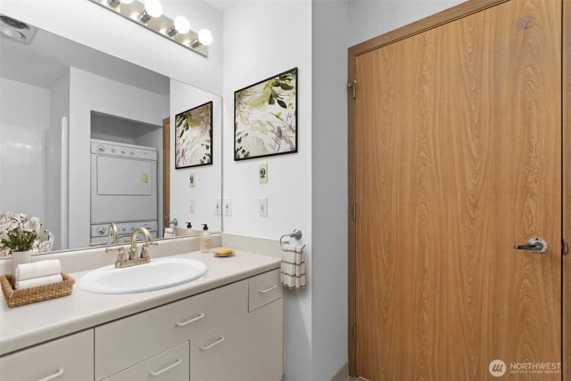 Property photo for 1822 152nd Avenue Ne #e-308, Bellevue photo 20