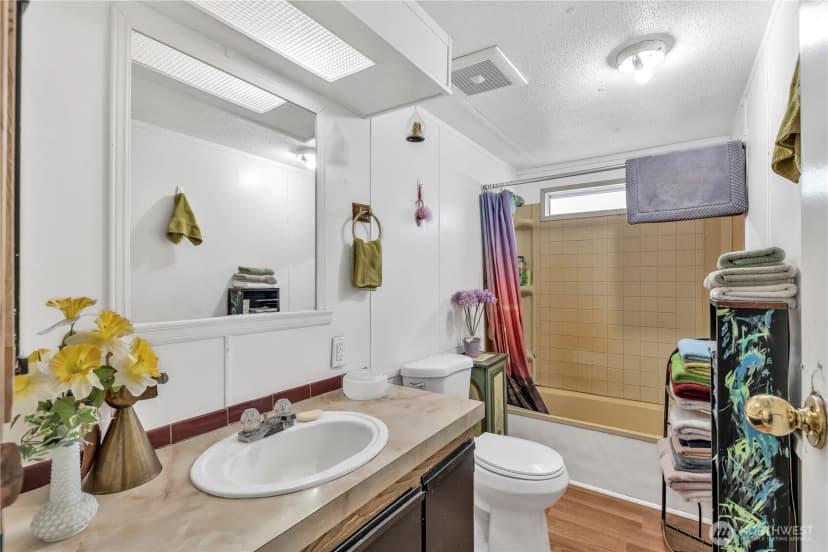 Property photo for 7629 N Old Pacific Highway, Castle Rock photo 14