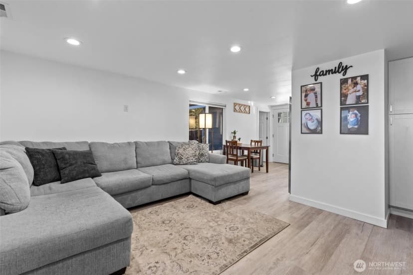 Property photo for 325 Eastmont Ave, East Wenatchee photo 6