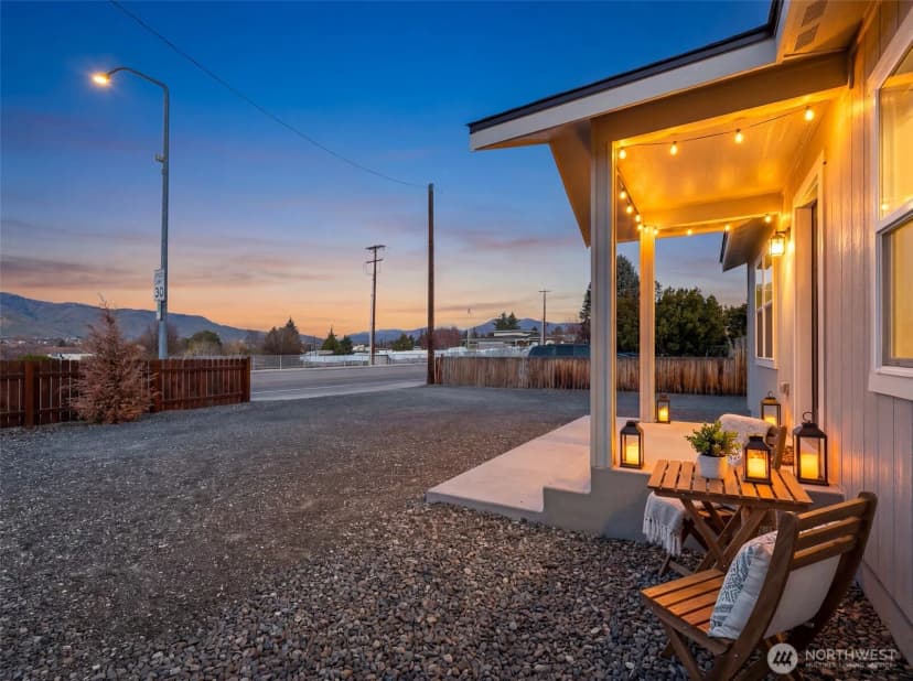 Property photo for 325 Eastmont Ave, East Wenatchee photo 27