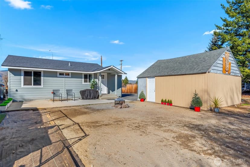Property photo for 325 Eastmont Ave, East Wenatchee photo 20