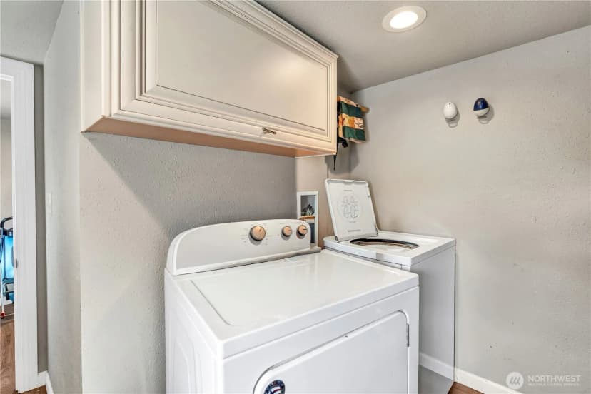Property photo for 2907 Columbia Heights Road, Longview photo 30