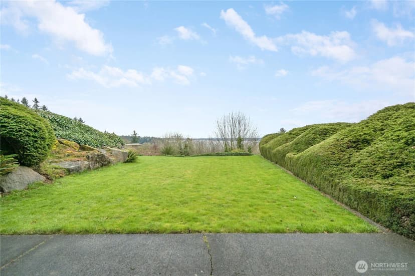 Property photo for 12895 Shorecrest Drive Sw, Seattle photo 33