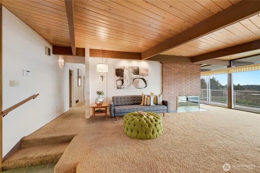Property photo for 12895 Shorecrest Drive Sw, Seattle photo 6