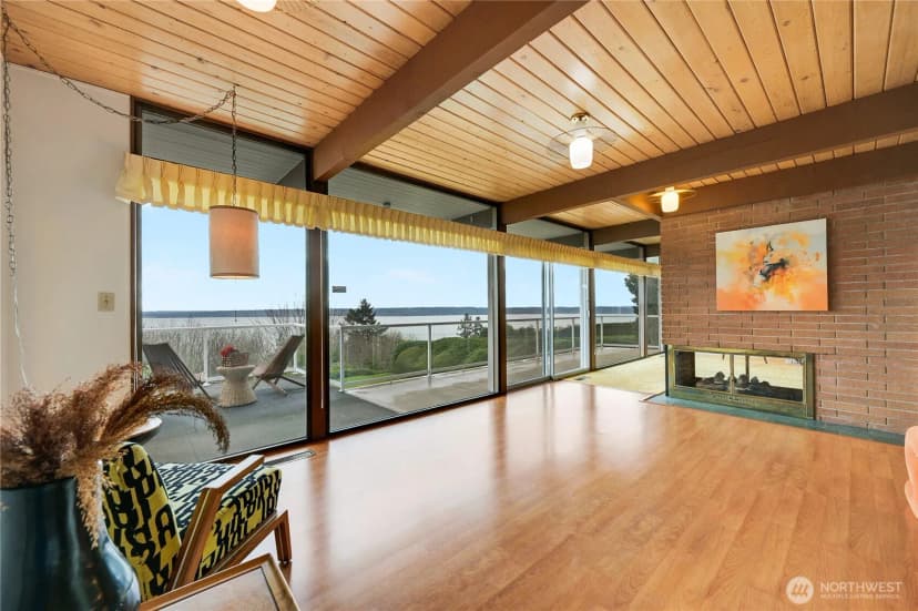 Property photo for 12895 Shorecrest Drive Sw, Seattle photo 8