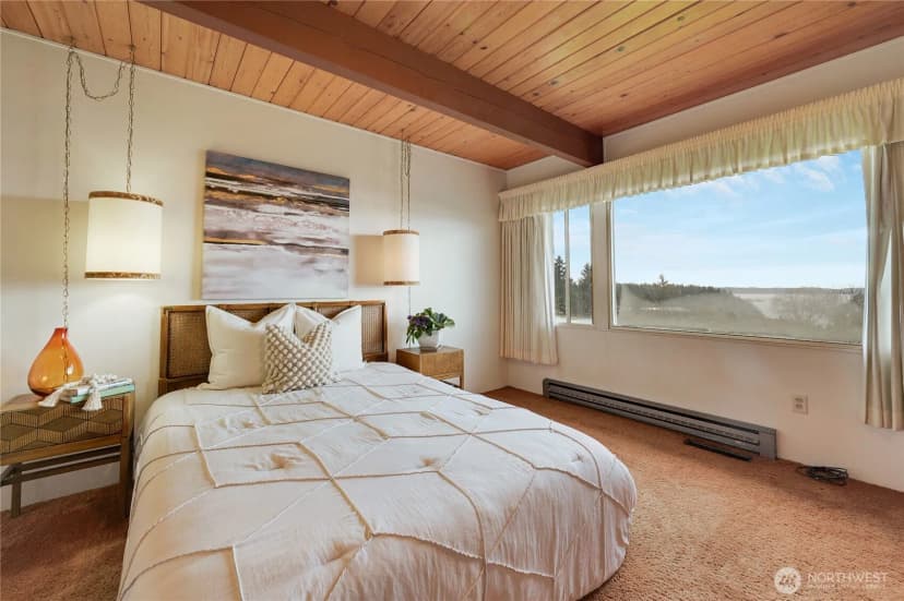 Property photo for 12895 Shorecrest Drive Sw, Seattle photo 19