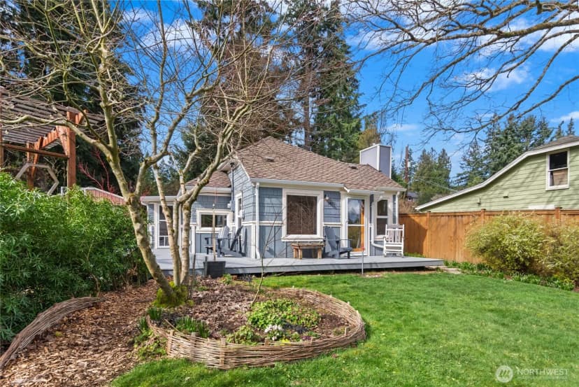 Property photo for 14051 1st Avenue Nw, Seattle photo 2