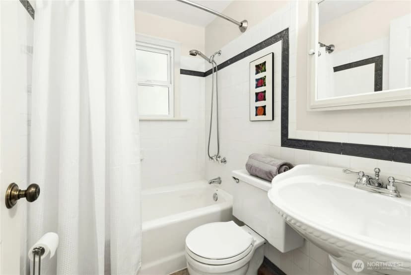 Property photo for 14051 1st Avenue Nw, Seattle photo 14