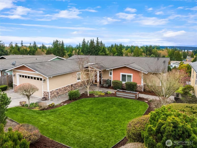 Property photo for 37549 Ne Olympic View Road, Hansville photo 3