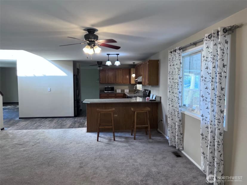 Property photo for 19409 110th Avenue Ct E, Graham photo 15