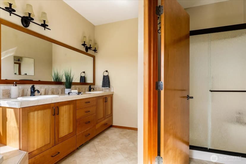 Property photo for 650 Skymeadow Drive, Coupeville photo 23