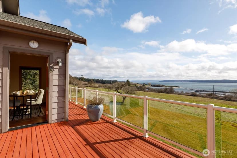 Property photo for 650 Skymeadow Drive, Coupeville photo 3