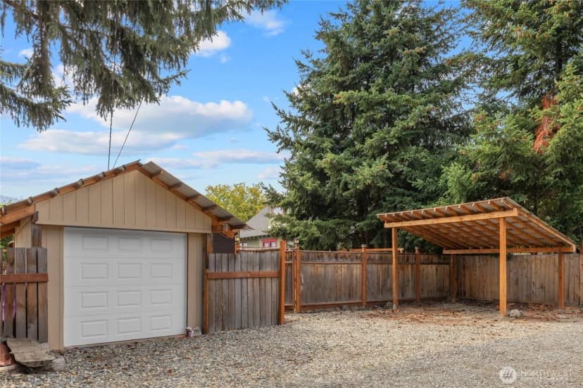 Property photo for 110 W 3rd Street, Cle Elum photo 25