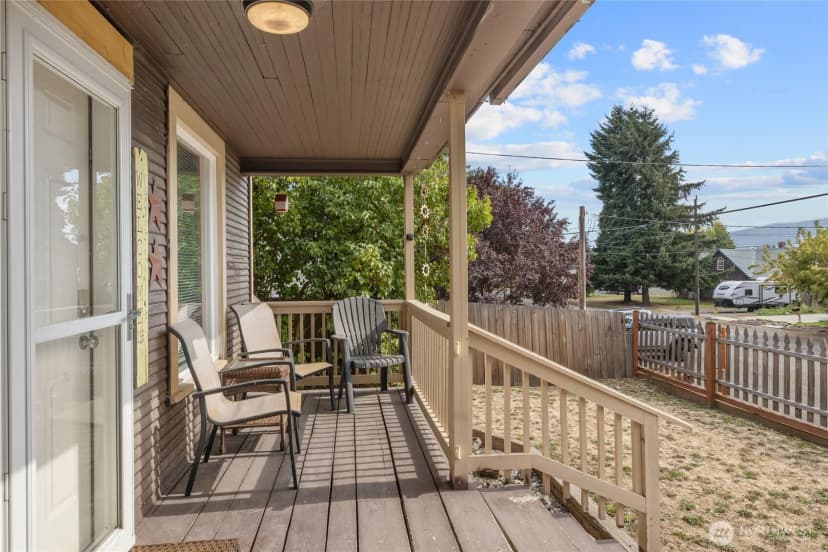 Property photo for 110 W 3rd Street, Cle Elum photo 28