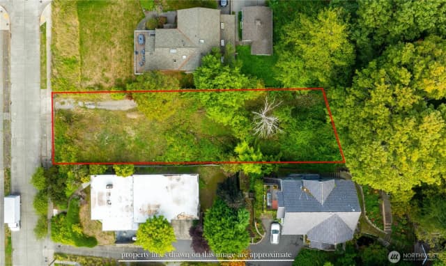 Property photo for 7558 45th Avenue Sw, Seattle photo 4