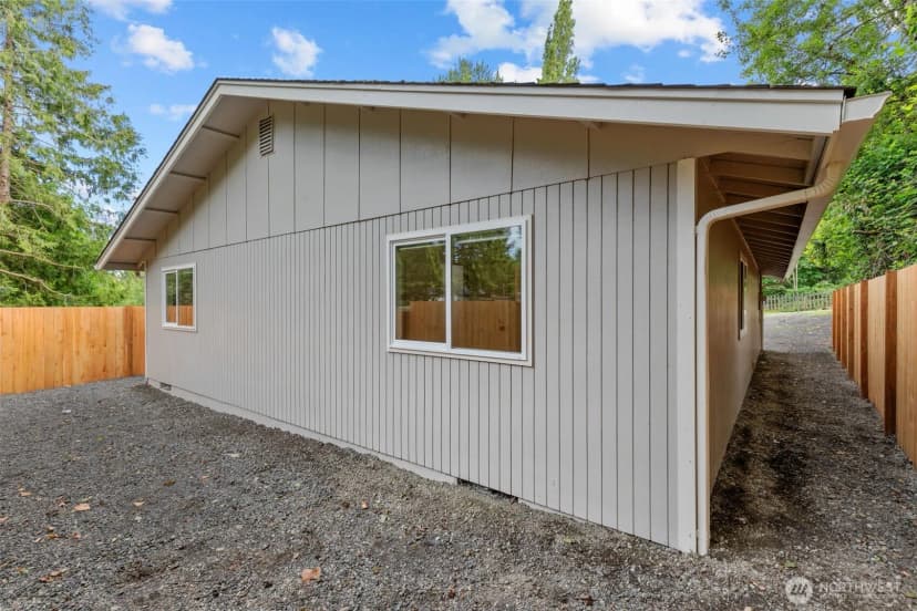 Property photo for 6582 Ne Pear Street, Suquamish photo 28