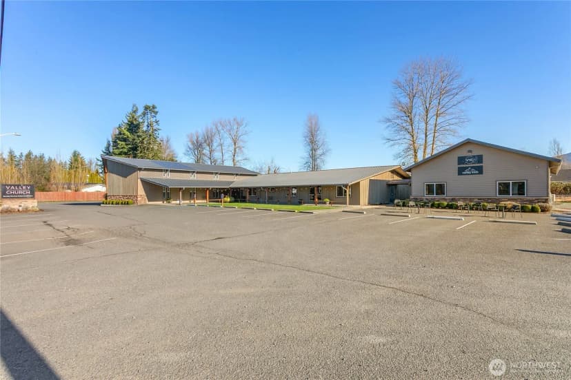 Property photo for 904 Nooksack Avenue, Nooksack photo 3