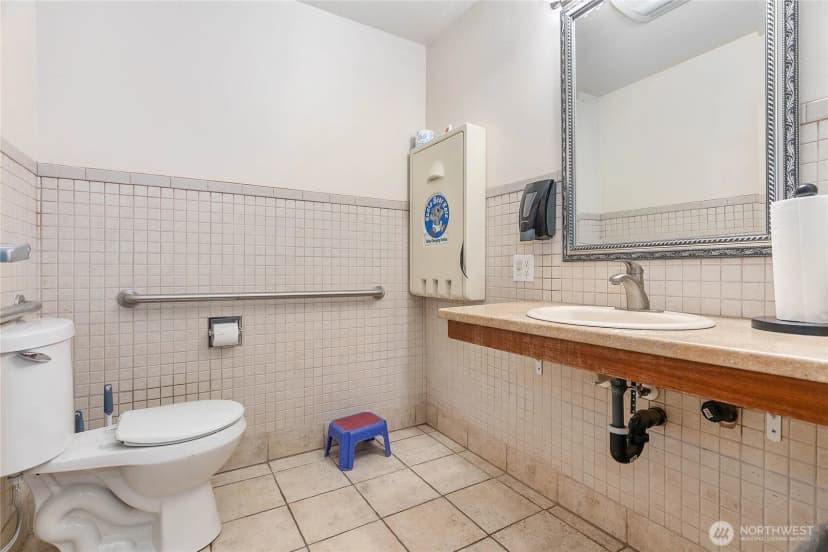 Property photo for 904 Nooksack Avenue, Nooksack photo 34