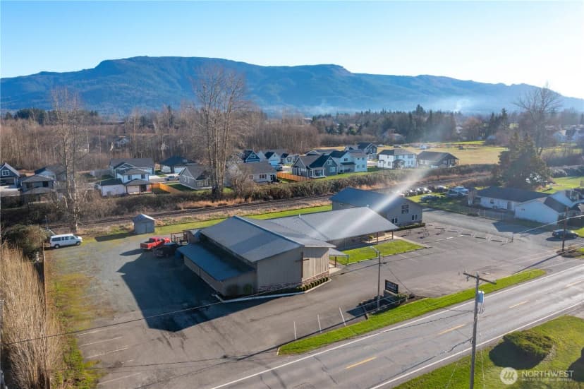Property photo for 904 Nooksack Avenue, Nooksack photo 4