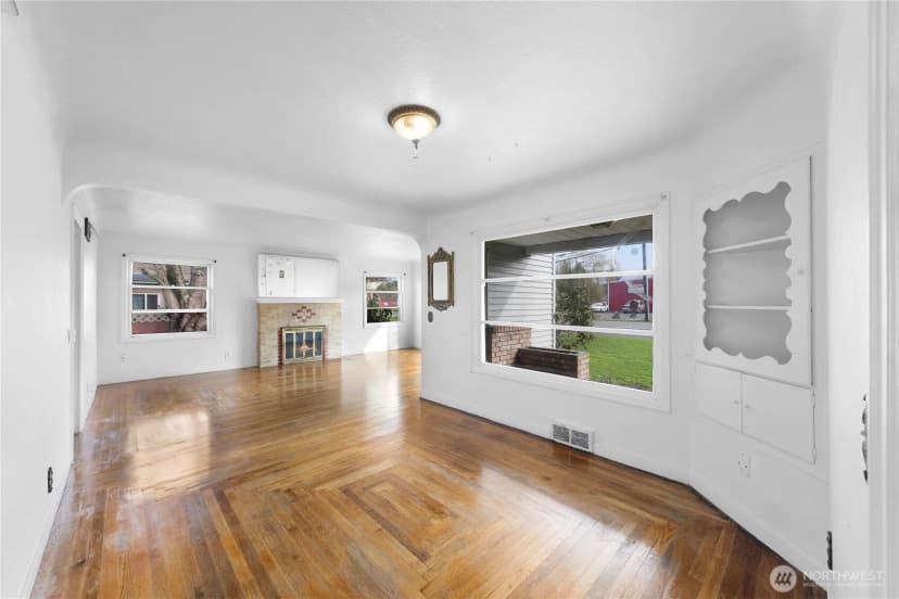 Property photo for 209 Nooksack Avenue, Nooksack photo 13