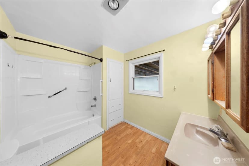 Property photo for 209 Nooksack Avenue, Nooksack photo 29