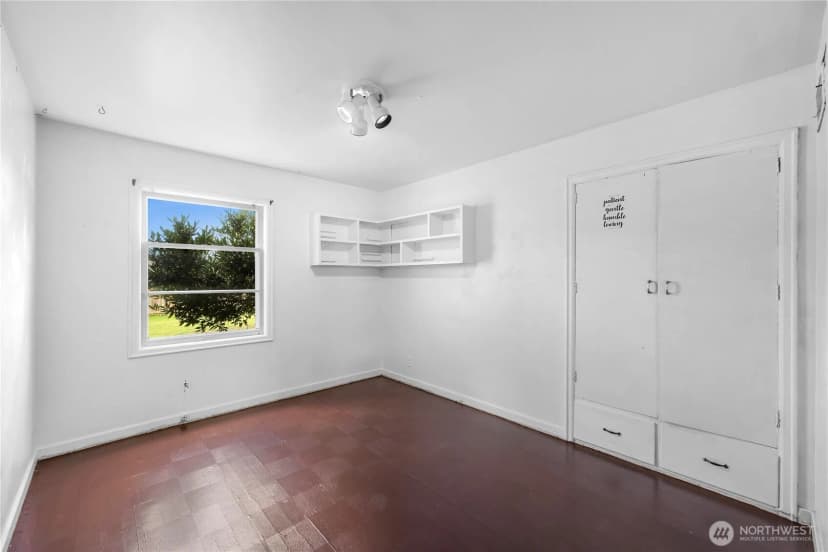 Property photo for 209 Nooksack Avenue, Nooksack photo 25