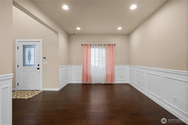 Property photo for 11410 Waller Road E, Tacoma photo 4