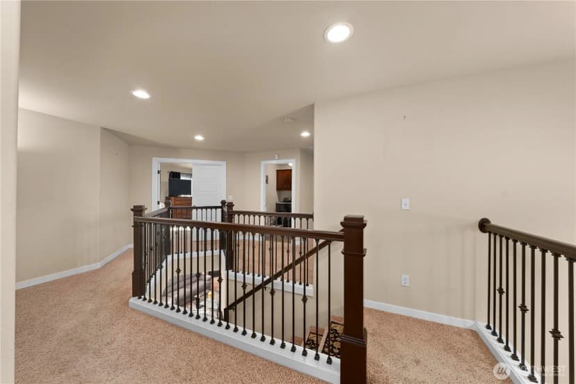 Property photo for 11410 Waller Road E, Tacoma photo 12