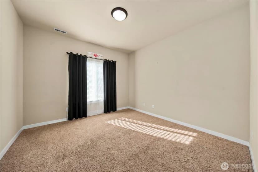 Property photo for 11410 Waller Road E, Tacoma photo 22