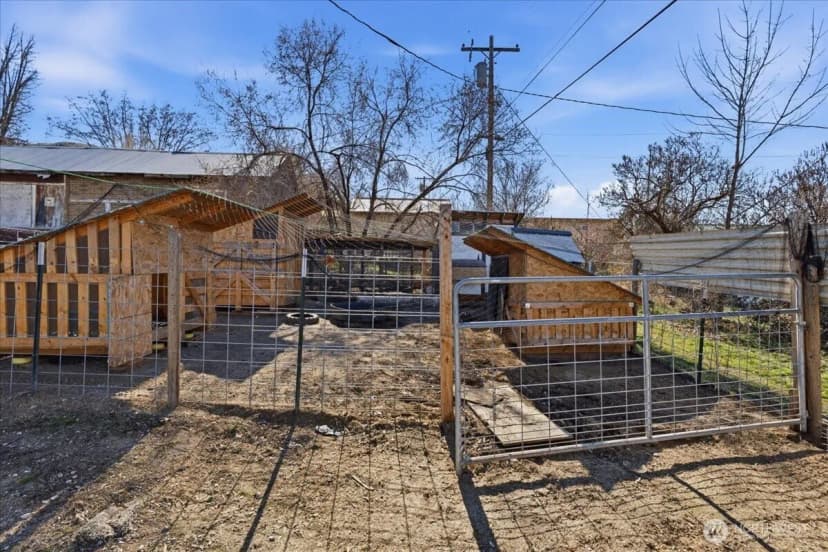 Property photo for 5 S Wlliams Street, Elmer City photo 33