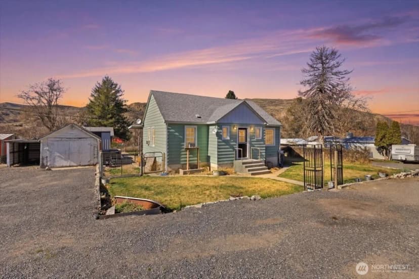 Property photo for 5 S Wlliams Street, Elmer City