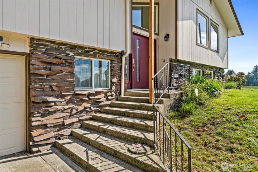 Property photo for 8400 Old Highway 99 Se, Tumwater photo 5