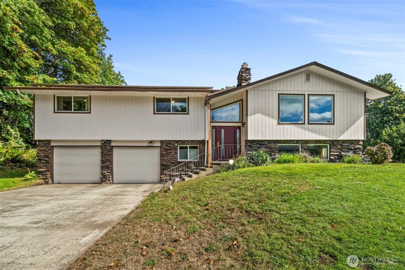 Property photo for 8400 Old Highway 99 Se, Tumwater