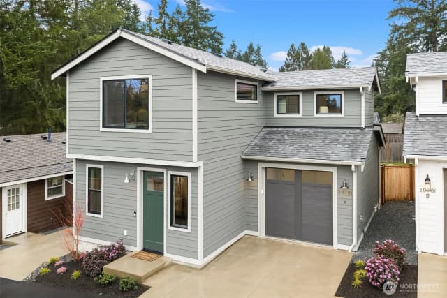 Property photo for 20701 82nd Avenue W #a, Edmonds