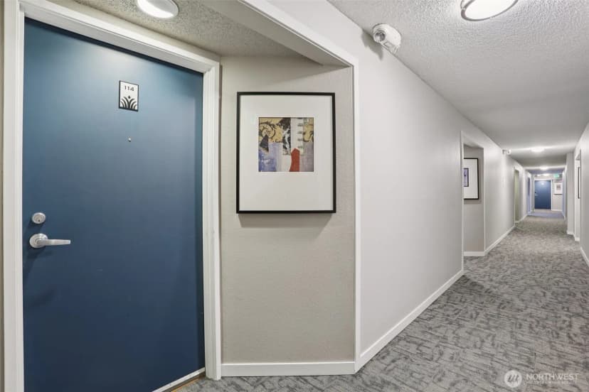 Property photo for 275 W Roy Street #114, Seattle photo 4