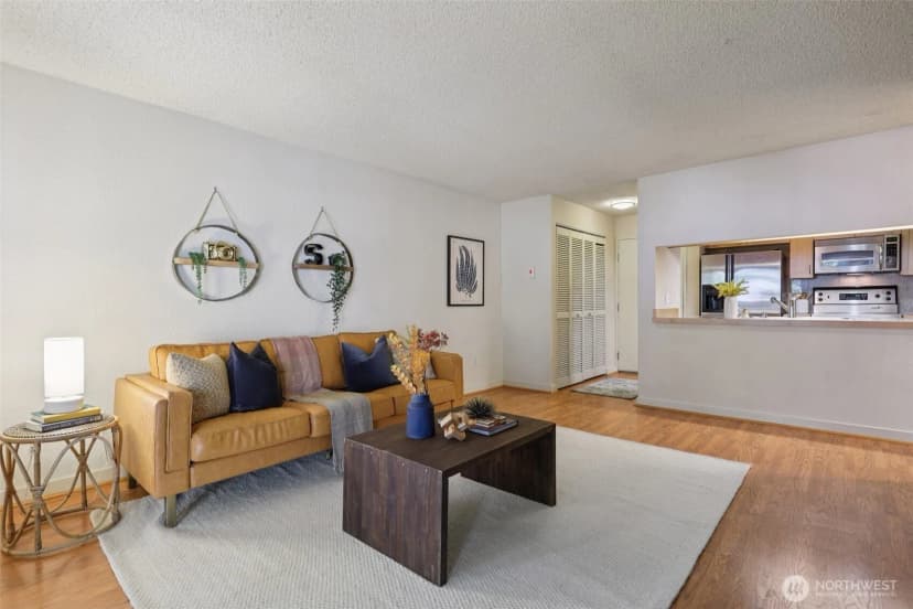 Property photo for 275 W Roy Street #114, Seattle photo 13