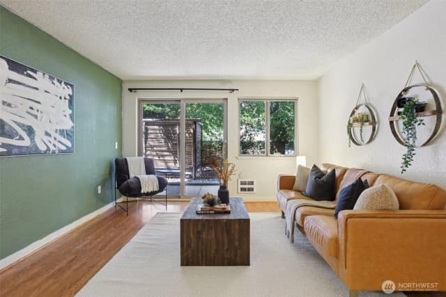 Property photo for 275 W Roy Street #114, Seattle