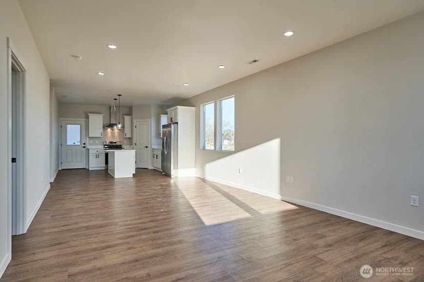 Property photo for 721 S Aster Street, Soap Lake photo 6