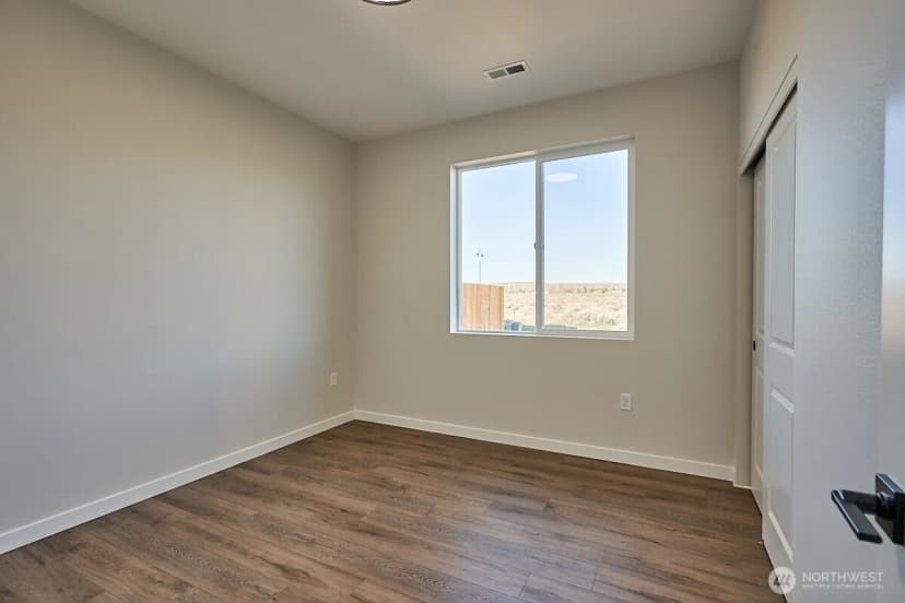 Property photo for 721 S Aster Street, Soap Lake photo 17
