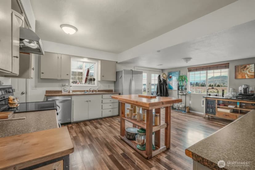 Property photo for 156 Damron Road, Mossyrock photo 13