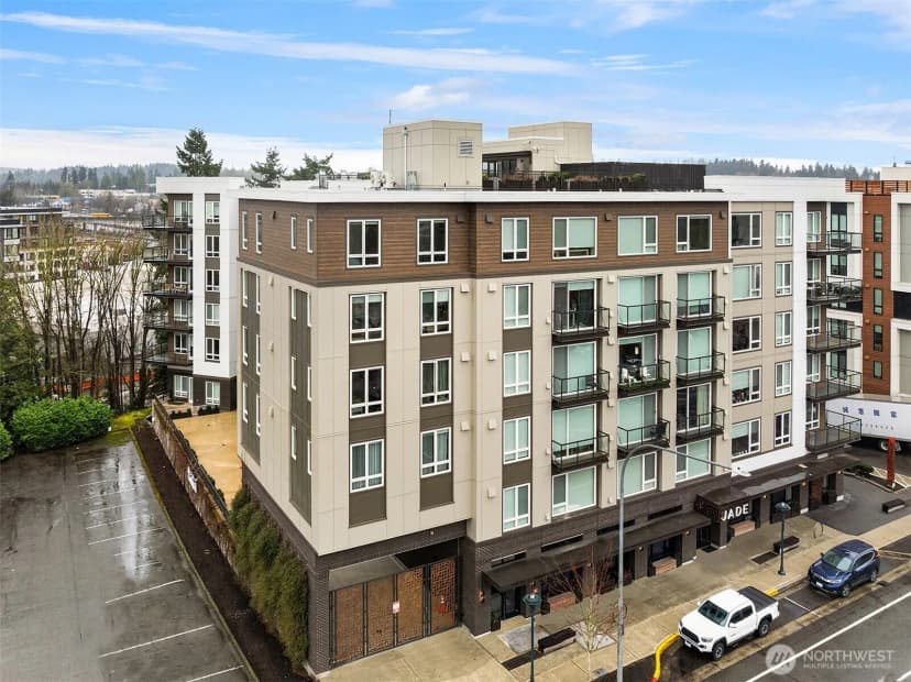 Property photo for 11903 Ne 128th Street #414, Kirkland photo 3