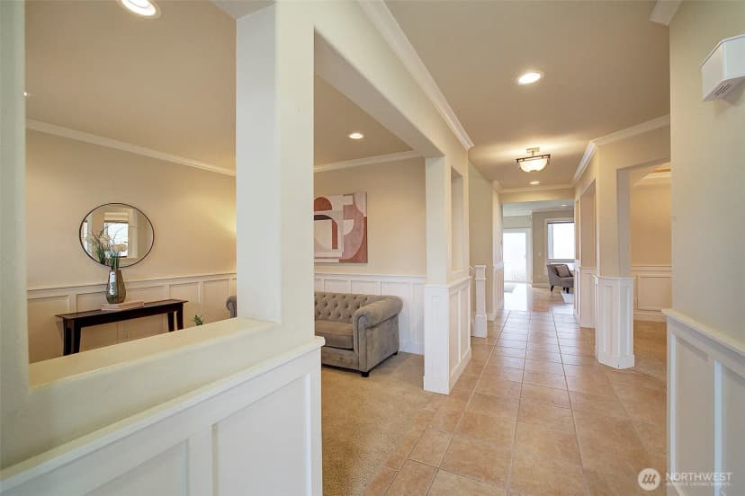 Property photo for 10705 176th Avenue E, Bonney Lake photo 4