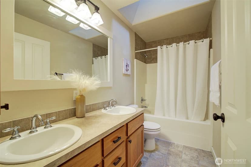 Property photo for 10705 176th Avenue E, Bonney Lake photo 33