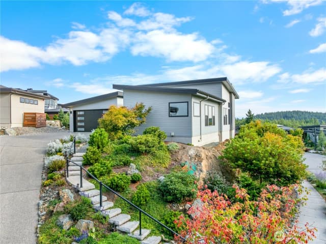 Property photo for 3939 Rockridge Parkway, Anacortes photo 4