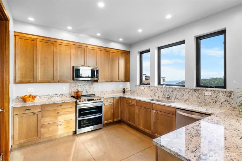 Property photo for 3939 Rockridge Parkway, Anacortes photo 19