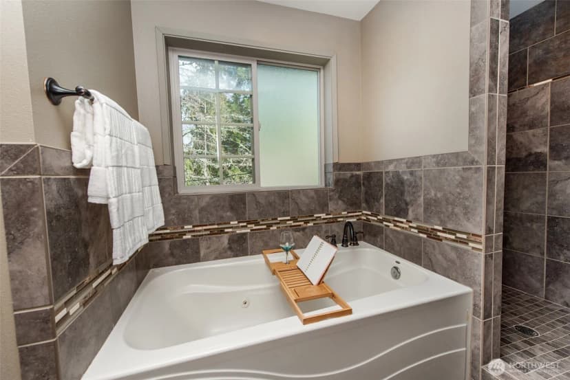 Property photo for 772 Taylor Cutoff Road, Sequim photo 30
